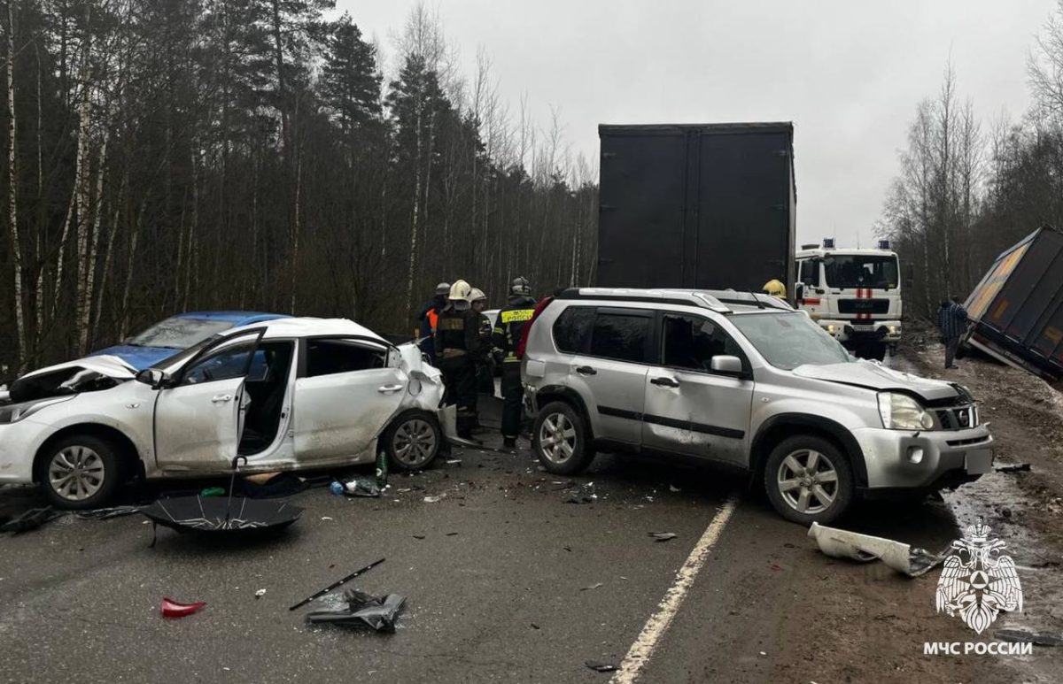В Тверской области в массовом ДТП пострадал человек