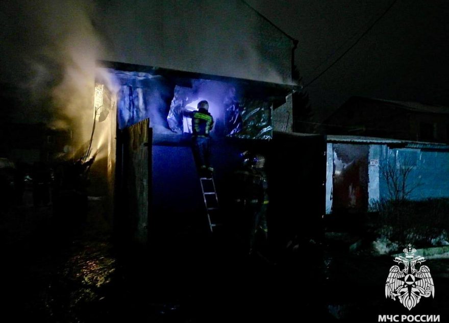 В Тверской области из-за обогревателя сгорел гараж