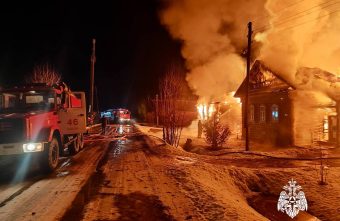 Деревню в Тверской области спасли от пожара Деревню в Тверской области спасли от пожара