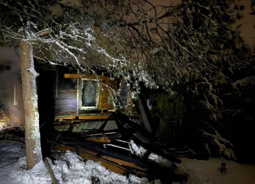 В Тверской области выясняют обстоятельства гибели мужчины, тело которого нашли при тушении пожара