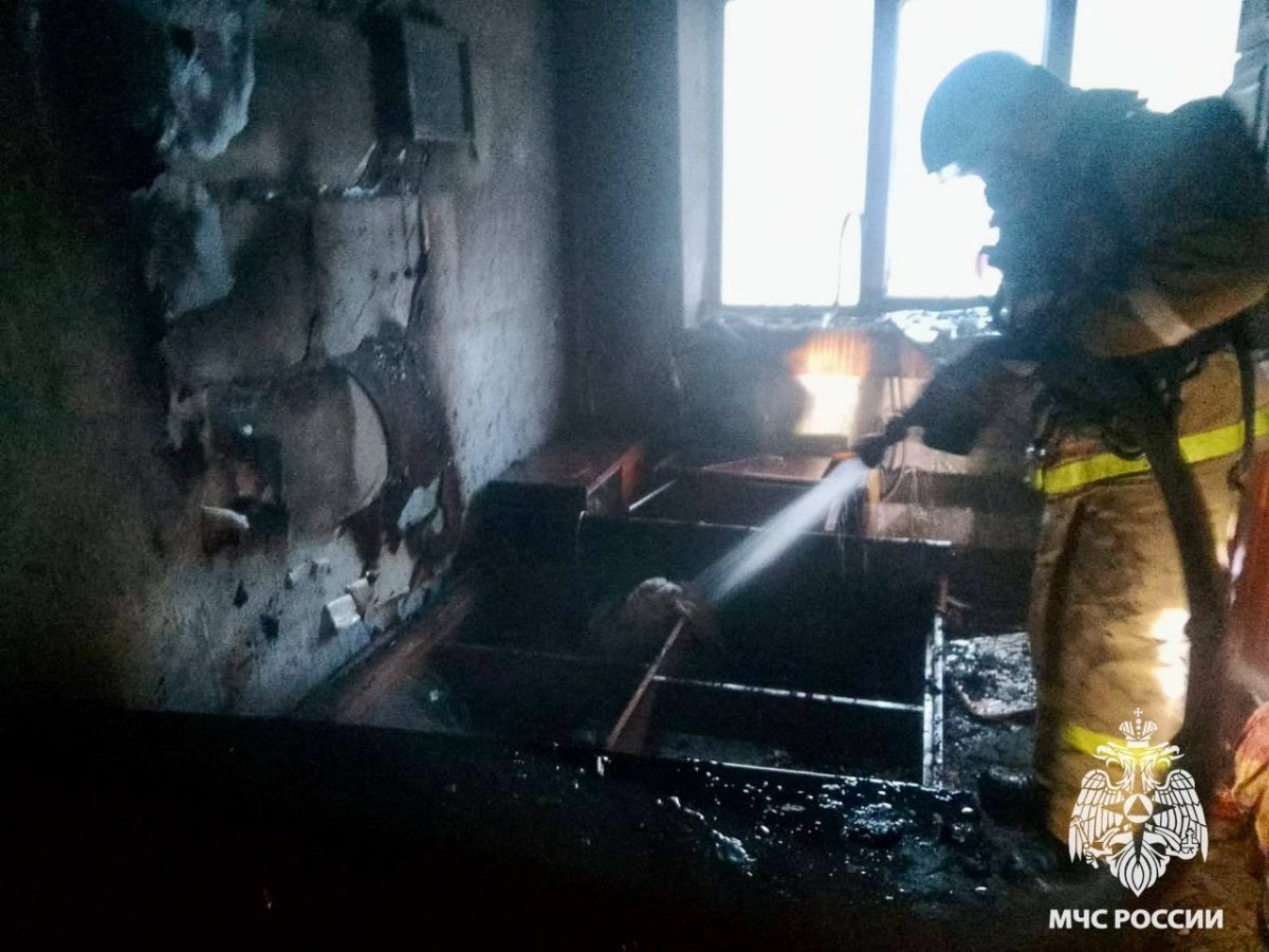 На пожаре в Старицком округе Тверской области погиб человек