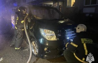 Утром в Твери сгорел автомобиль