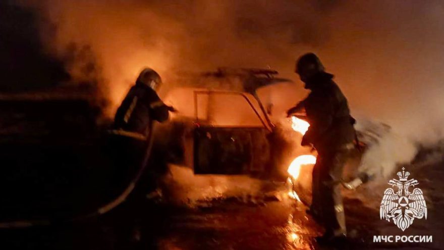 Ночью в Тверской области сгорел автомобиль