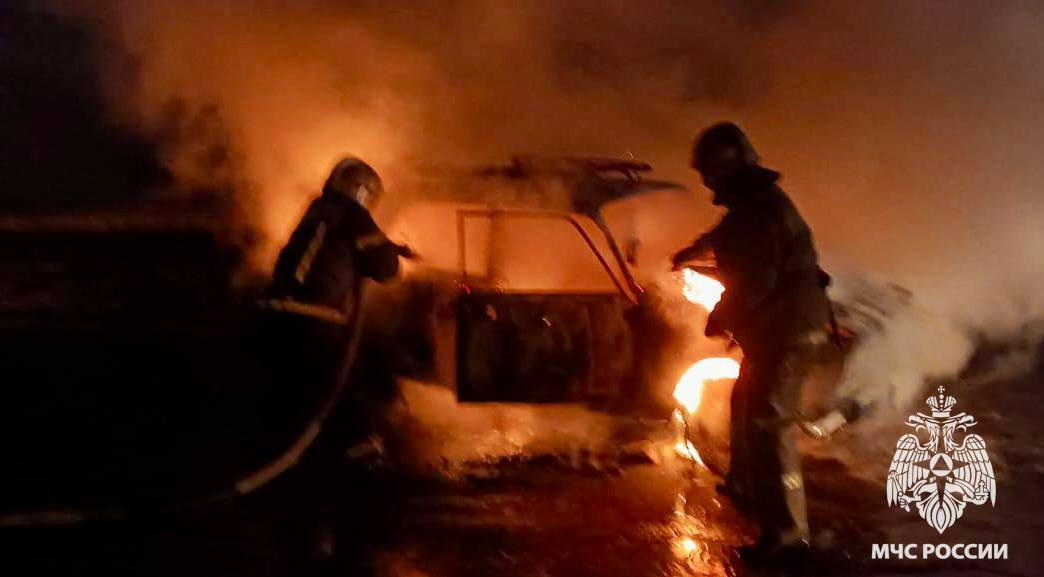 Ночью в Тверской области сгорел автомобиль
