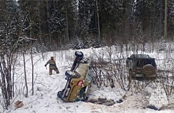 В Тверской области ликвидировали последствия ДТП с перевернувшимися автомобилями В Тверской области ликвидировали последствия ДТП с перевернувшимися автомобилями