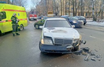 8-летнего мальчика доставили в больницу после ДТП в Твери 8-летнего мальчика доставили в больницу после ДТП в Твери