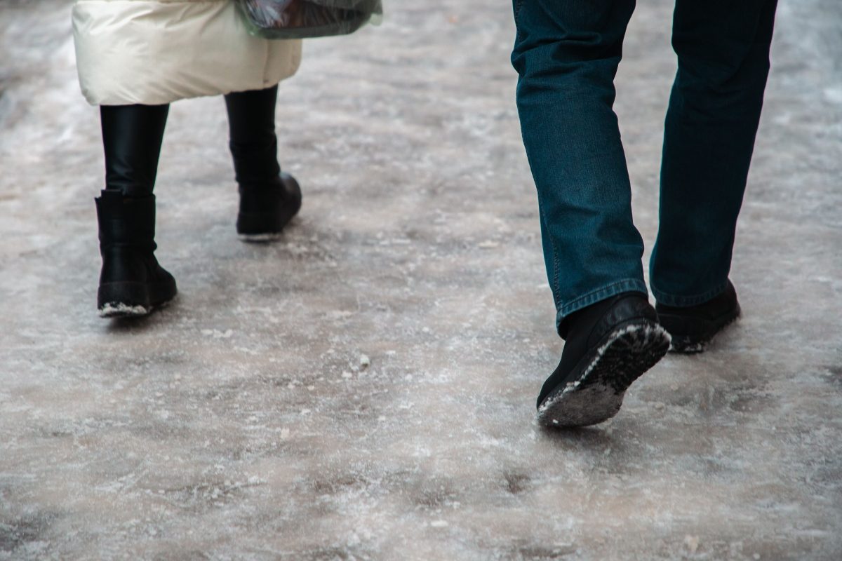 В Тверской области подростки спасли старушку