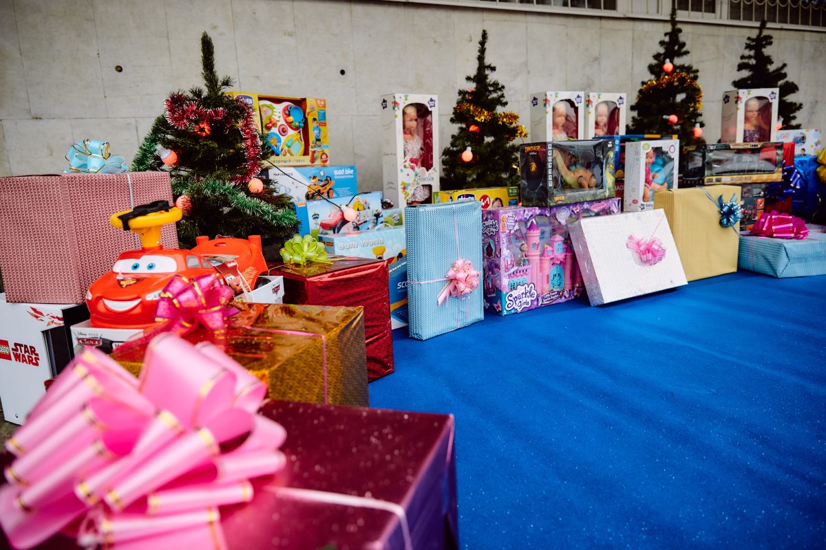 Россиянам напомнили, какие подарки нельзя вернуть