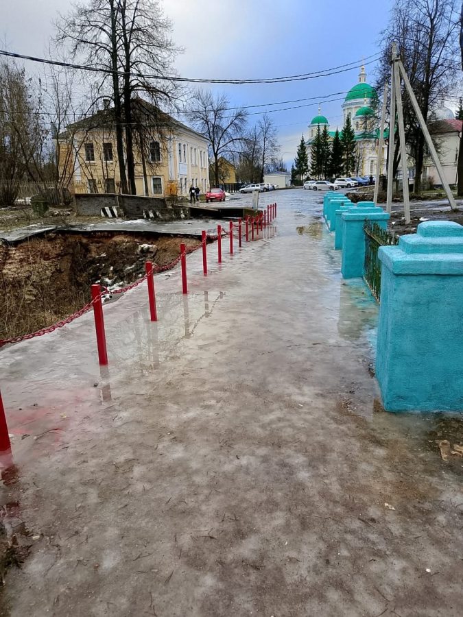 В Тверской области отремонтировали мост, но наполовину