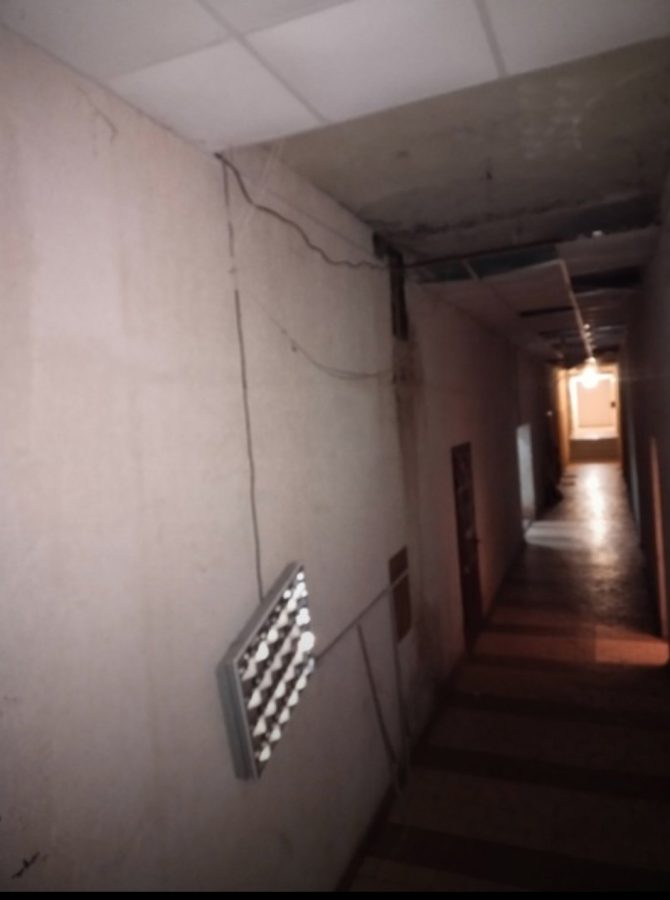 В Тверской области жители дома боятся зайти в подъезд