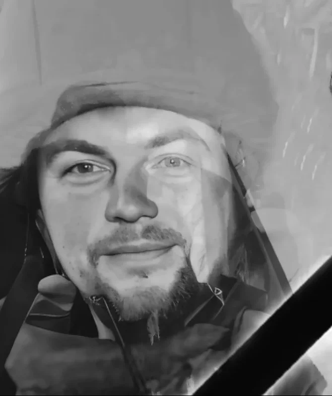 В Тверской области простились с погибшим на СВО лейтенантом Александром Новожиловым В Тверской области простились с погибшим на СВО лейтенантом Александром Новожиловым