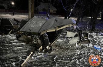 В Тверской области произошло смертельное ДТП с разорванной машиной В Тверской области произошло смертельное ДТП с разорванной машиной