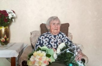 Игорь Руденя поздравил со 101-летием ветерана Великой Отечественной войны Тамару Васильевну Антонову Игорь Руденя поздравил со 101-летием ветерана Великой Отечественной войны Тамару Васильевну Антонову