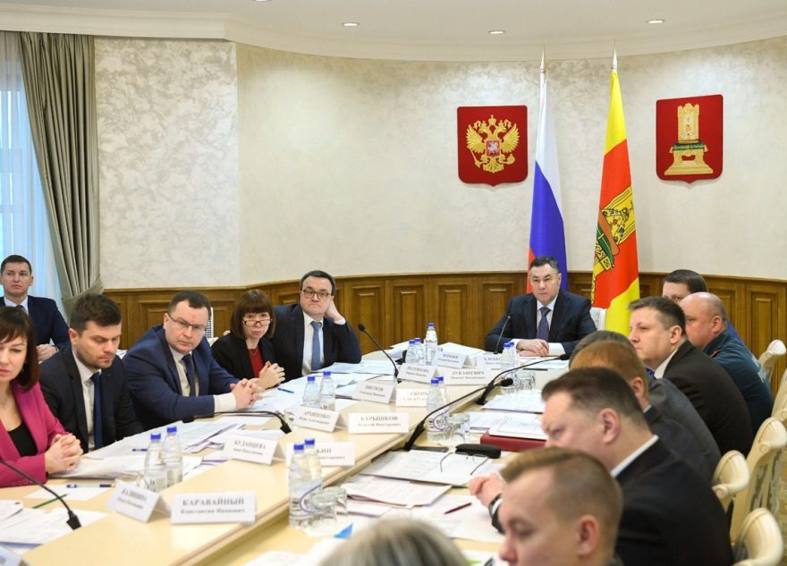 Губернатор Игорь Руденя провел заседание оперативного штаба по ликвидации последствий атаки БПЛА в Торопце