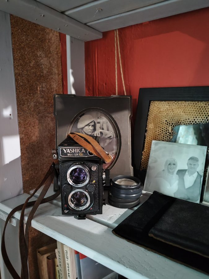 В Твери делают уникальные фотографии серебром на стекле