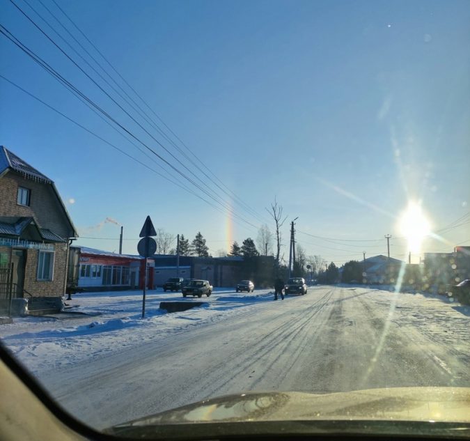 Жители Тверской области увидели редкую вертикальную радугу