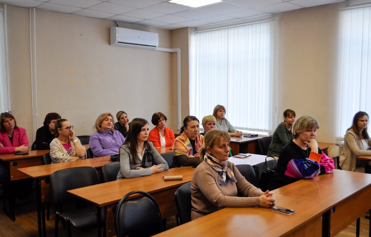 Родители выпускников Тверской области написали пробный ЕГЭ