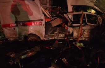 Тверские медики выразили соболезнования в связи с гибелью коллег в ДТП Тверские медики выразили соболезнования в связи с гибелью коллег в ДТП