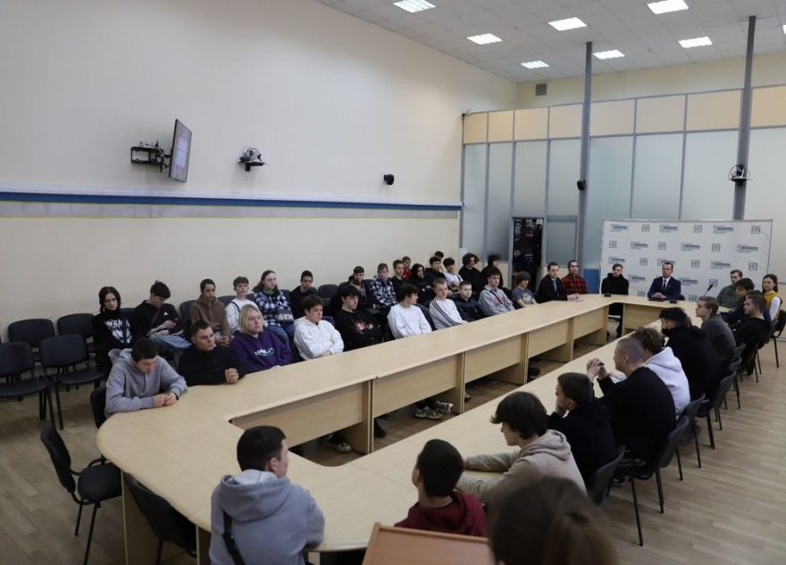 В Тверской области ведётся работа по закреплению молодых кадров на местных предприятиях