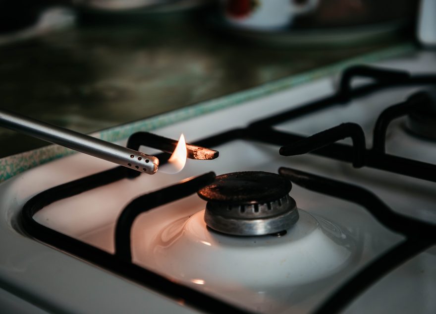 Россиян начнут штрафовать за старую газовую плиту