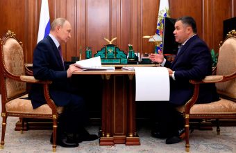Президент России Владимир Путин провел встречу с губернатором Тверской области Игорем Руденей Президент России Владимир Путин провел встречу с губернатором Тверской области Игорем Руденей