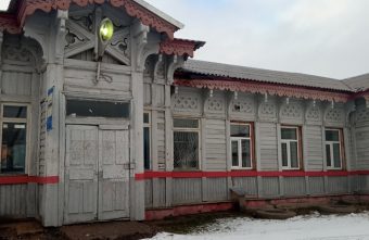 В Тверской области пассажиры замерзают возле пустого вокзала В Тверской области пассажиры замерзают возле пустого вокзала