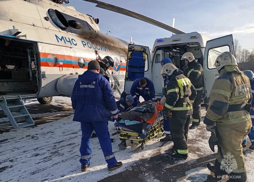 Женщину доставили в Тверь на вертолёте санавиации