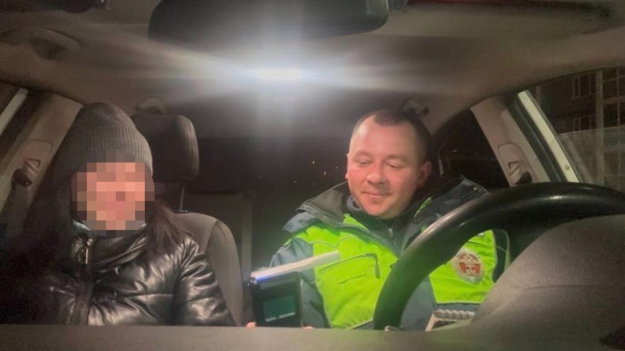 В Твери пьяная женщина села за руль "Лексуса"