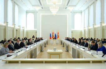 «Семья»: Игорь Руденя определил задачи по новому нацпроекту в Тверской области