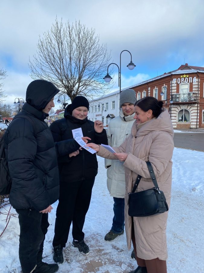 В Торопце прошла акция "Азбука молодого избирателя"