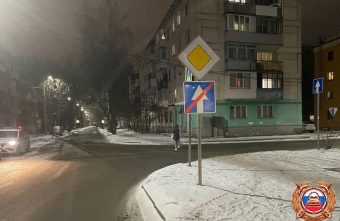 В Твери водитель Kia сбил 12-летнюю девочку В Твери водитель Kia сбил 12-летнюю девочку