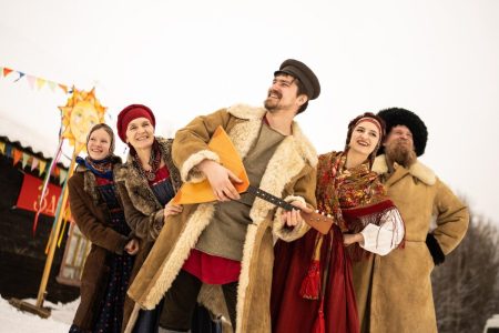 Воскресенье всё простит: в России началась вкусная и разгульная масленичная неделя Воскресенье всё простит: в России началась вкусная и разгульная масленичная неделя