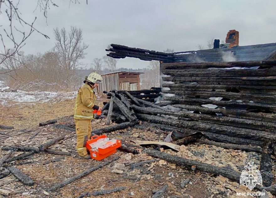В Тверской области на пожаре погиб человек