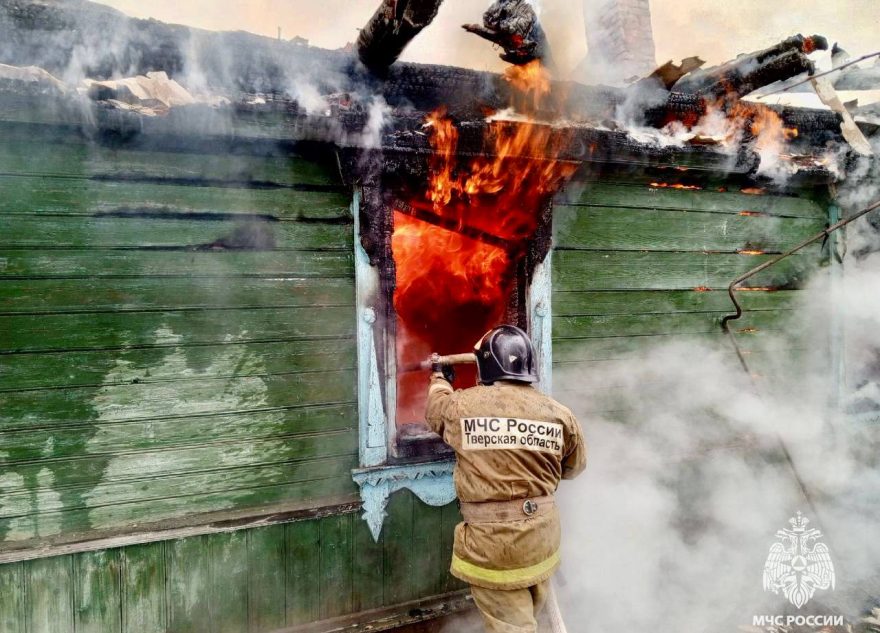 В еще одном пожаре в Тверской области погиб человек