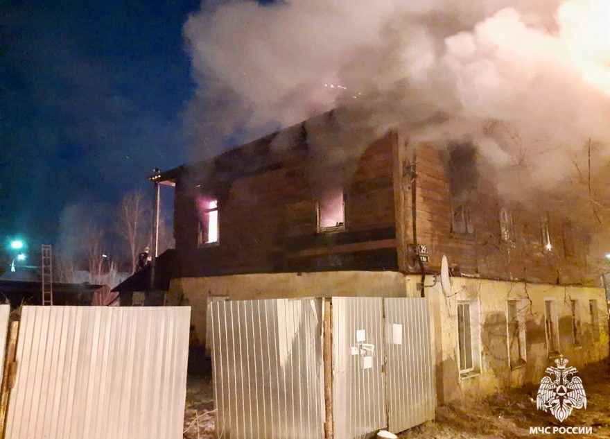 В Тверской области загорелся нежилой дом