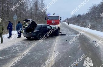В Тверской области сотрудники МЧС ликвидировали аварию на въезде в город В Тверской области сотрудники МЧС ликвидировали аварию на въезде в город