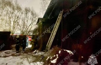 Рано утром в Тверской области загорелся жилой дом Рано утром в Тверской области загорелся жилой дом