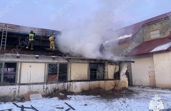 Прямо сейчас огнеборцы ликвидируют пожар на рынке в Тверской области Прямо сейчас огнеборцы ликвидируют пожар на рынке в Тверской области