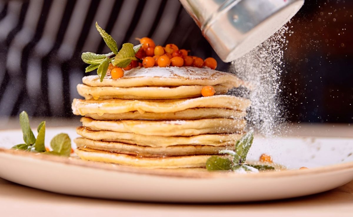 Горячие блины на холодную голову: как не испортить здоровье в Масленицу