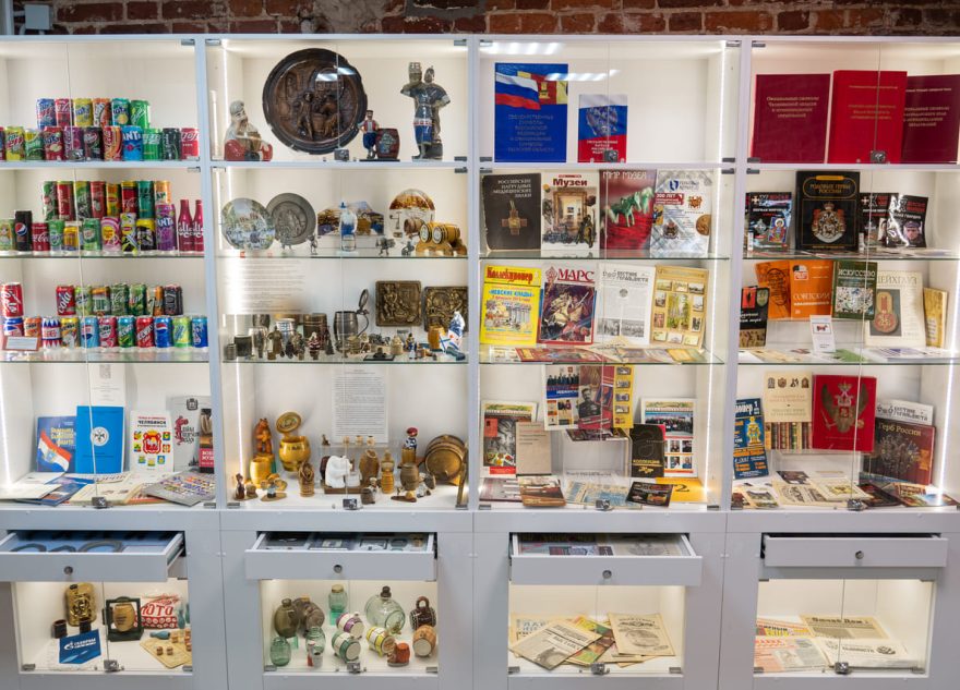 Одно здание - два музея: в Твери показывают частные коллекции и проводят карамельные мастер-классы