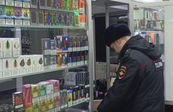 Тверские полицейские пресекли продажу контрафактных "электронок" Тверские полицейские пресекли продажу контрафактных "электронок"