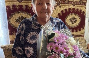 Игорь Руденя поздравил с 93-летием Героя Социалистического Труда Валентину Полуэктову Игорь Руденя поздравил с 93-летием Героя Социалистического Труда Валентину Полуэктову