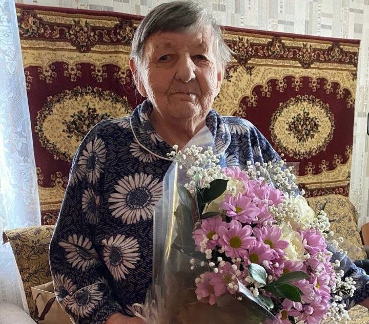 Игорь Руденя поздравил с 93-летием Героя Социалистического Труда Валентину Полуэктову