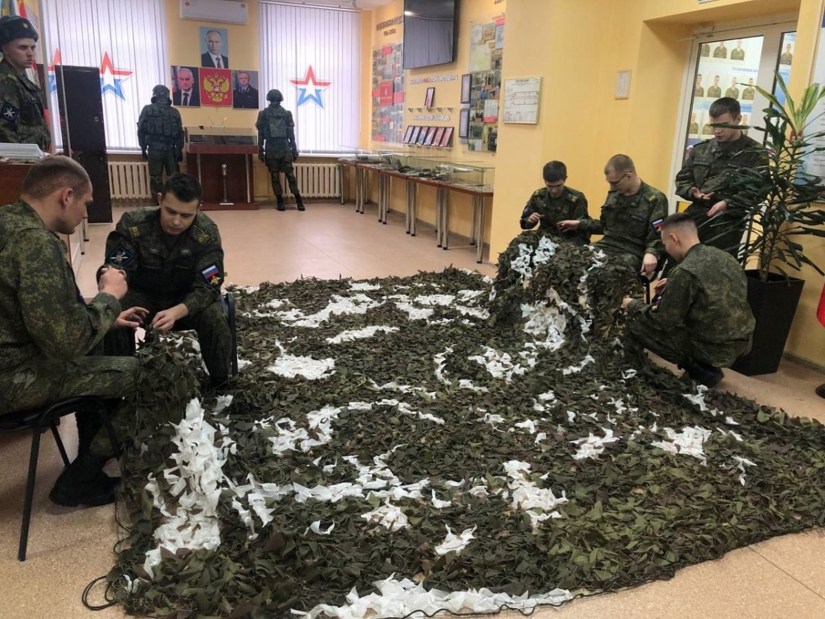 Студенты и сотрудники ТвГТУ передали помощь для бойцов на СВО в Курскую область