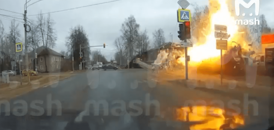 Почему взорвался самолет. Почему взорвался самолет