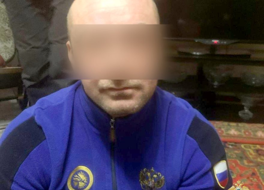В Твери задержали пособников мошенников, оставивших пенсионерку без денег и квартиры В Твери задержали пособников мошенников, оставивших пенсионерку без денег и квартиры