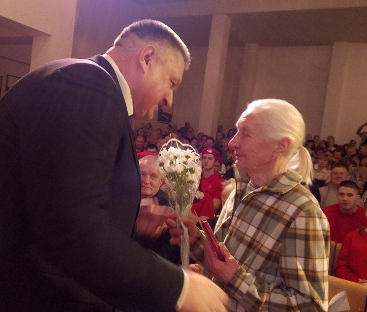 В Андреапольском округе ветеранам вручили юбилейные награды