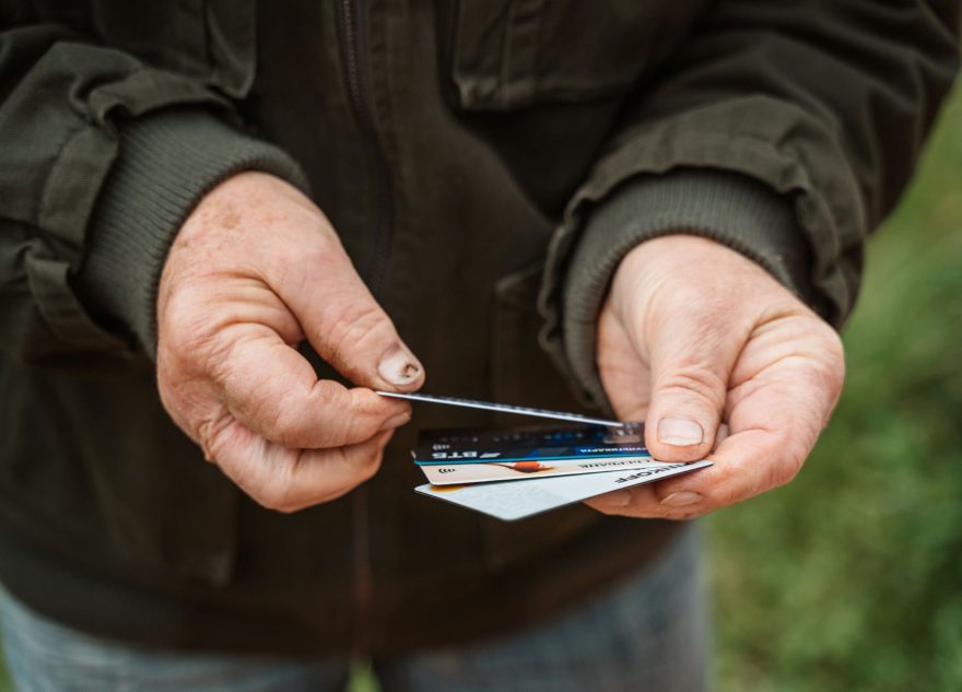 Житель Твери принял мошенницу за племянницу