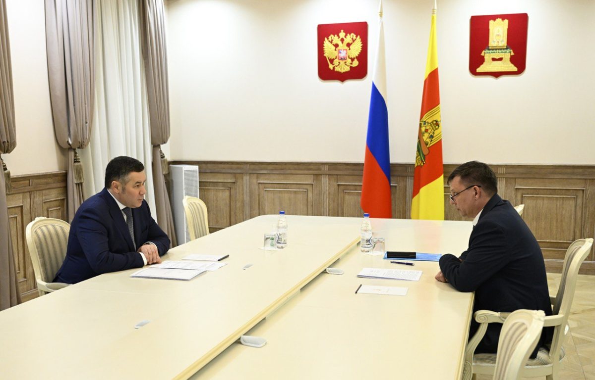 Игорь Руденя встретился с главой Спировского округа Дмитрием Михайловым