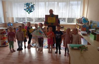 Малыши из детского сада в Тверской области постоянно помогают бойцам СВО